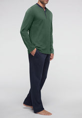 Long Serafino Collar Pyjamas in Winter Cotton - Green and Blue - 3947 verde/blu | Perofil