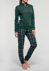 Long High-Neck Winter Cotton Pyjamas in Soft Cotton - Green and Check Print - 4360 verde/st.check | Perofil