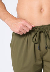 Technical Fabric Non-iron Bermuda Shorts - Botanical Green - 2128 vegetale | Perofil