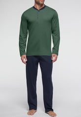 Long Serafino Collar Pyjamas in Winter Cotton - Green and Blue - 3947 verde/blu | Perofil
